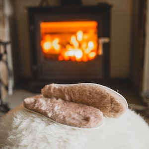 Sheepskin Insoles - UK Made Wool Innersoles - Latex Backed For Stability & Comfort - Nordvek 498-100