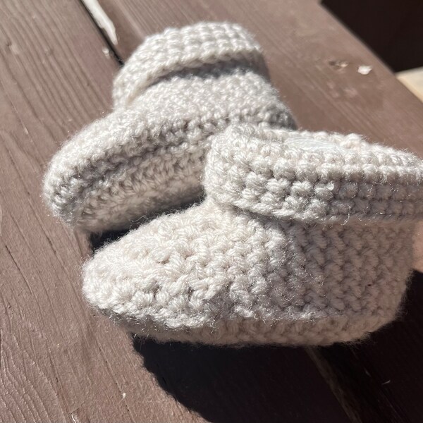 Crochet baby booties trial 3-6 months