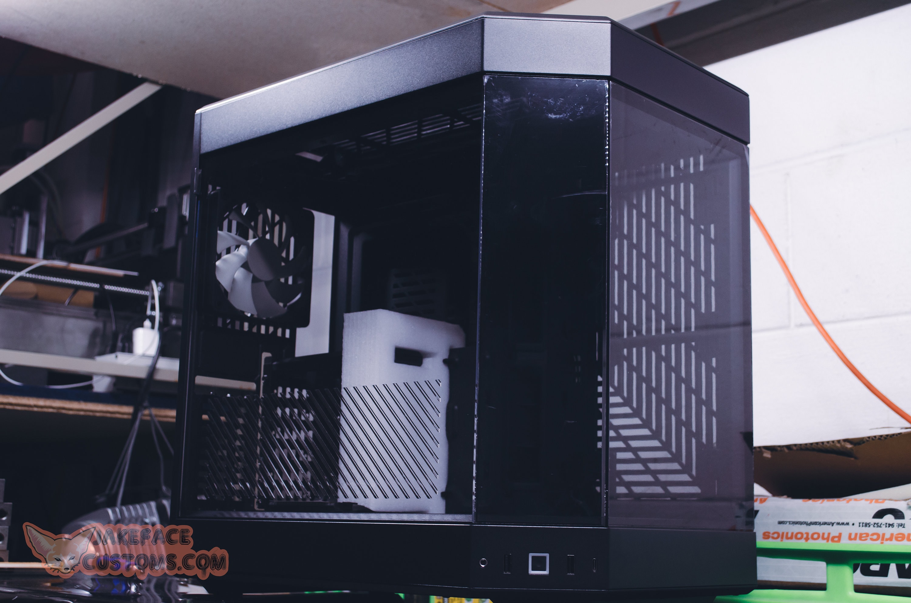 Hyte Y60 Custom Vented Side Panel - Etsy UK