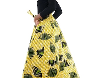 Belle jupe longue africaine Ankara Maxi avec taille élastique et deux poches.