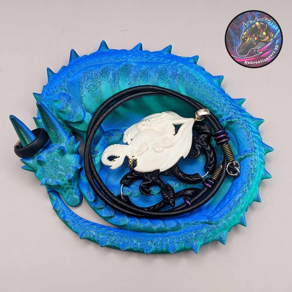 Beautiful and Divine Dragon Design Jewelry Plate to guard your jewelry!!