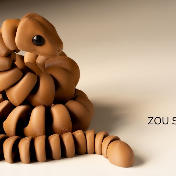 ZOU Snake: A Playful Desk Companion from ZOU3D World! Slither and Sooth with The Ultimate Snake Fidget Toy.