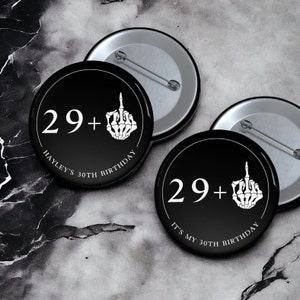 Mort à mes 20 ans badges publicitaires | 30e anniversaire drôle | RIP à mes 20 ans | Décorations pour son 30e anniversaire | (Vendu à l'unité)
