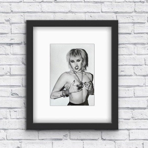 Miley Cyrus Drawing Print