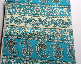Motif fleuri gris écharpe femmes Cream Paisley Style Fleurs Fleur Wrap NEUF idée cadeau Motif fleuri gris écharpe femmes Cream Paisley Style Fleurs Fleur Wrap NEUF idée cadeau