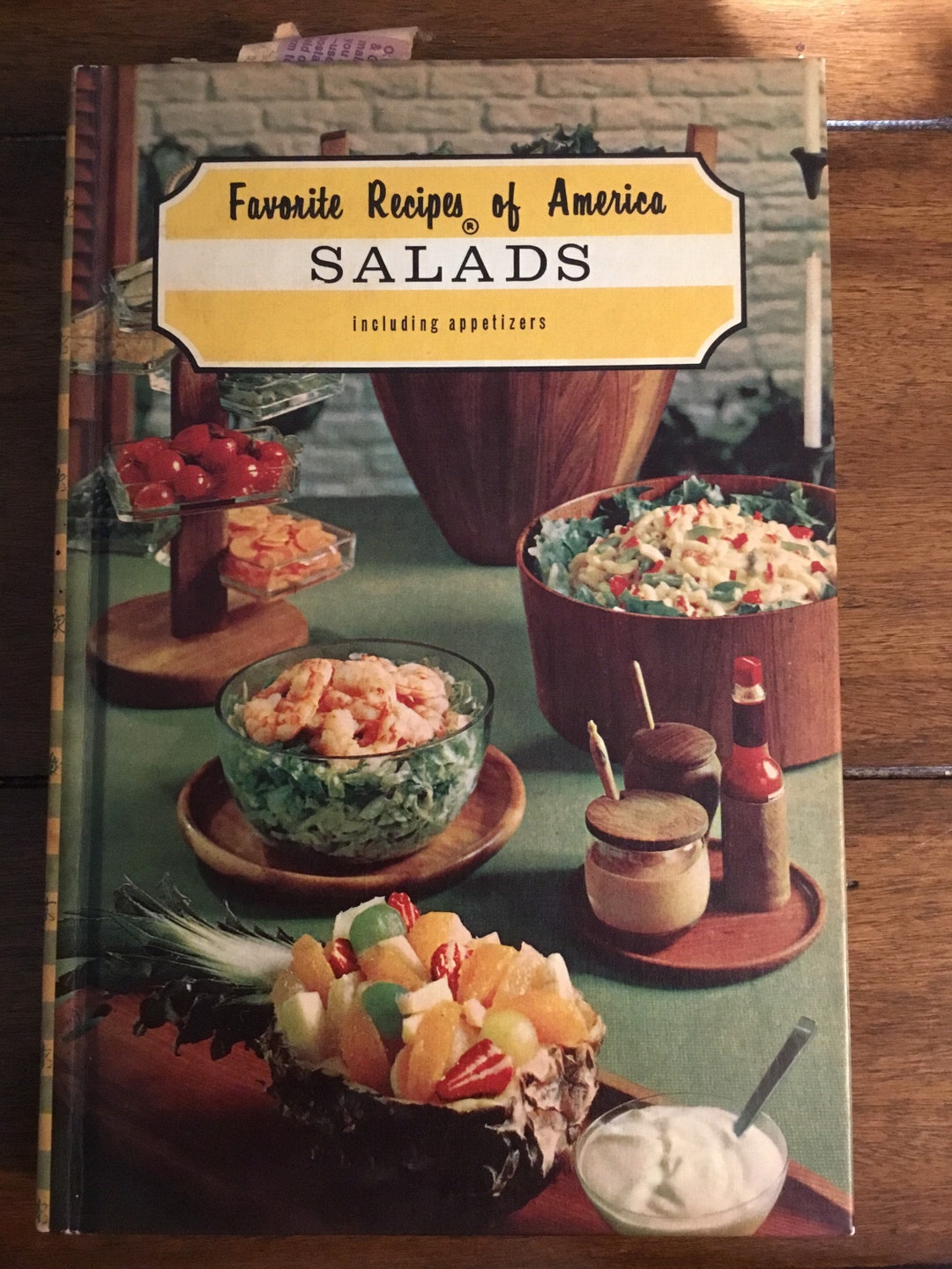 Favorite Recipes of America Salads including Appetizers - Etsy.de