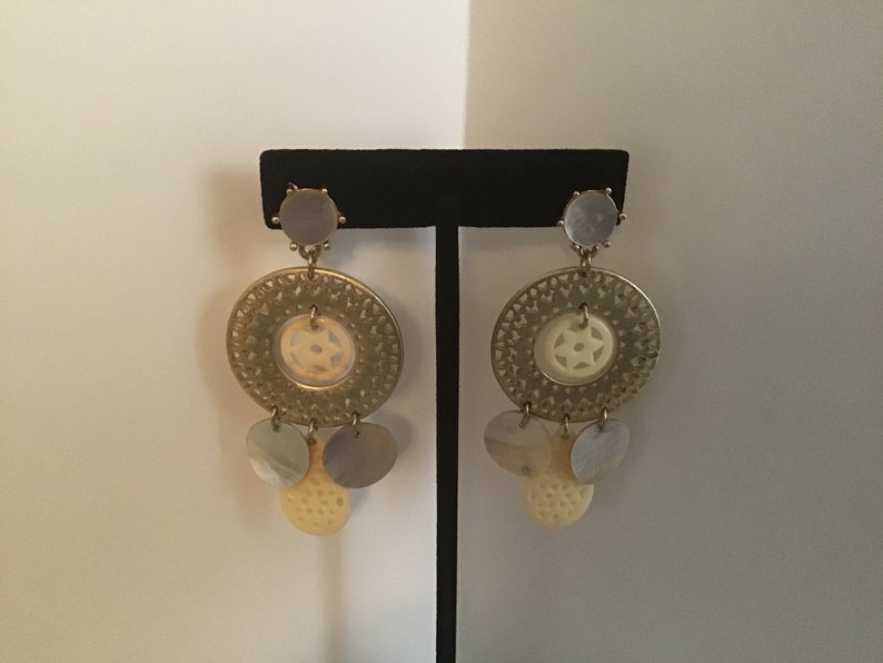 Chandelier earrings by Avon NR