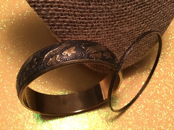 Etched bangles, Set of two - image 2