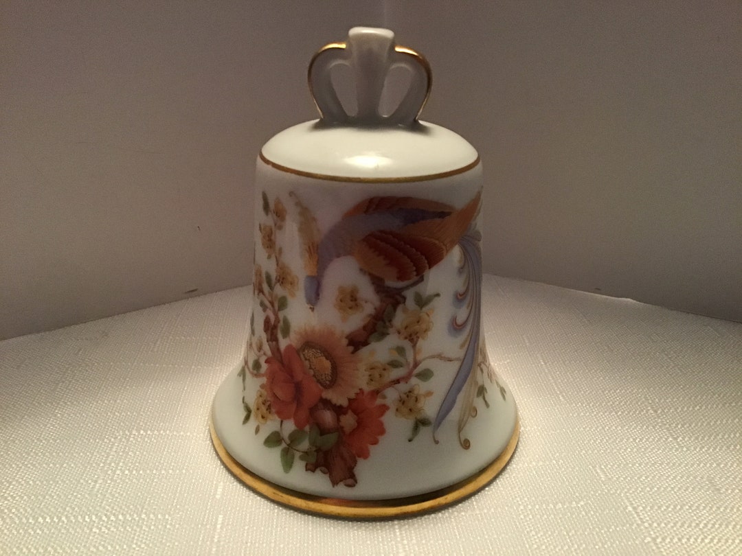Bell Fine Bone China Designed by AK Keizer Danbury Mint Hand Painted Ho ...