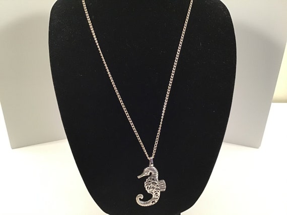 Seahorse crystal necklace - image 1