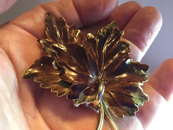 VTG Coro Pin, Double Leaves, Enameled Brown Color… - image 1