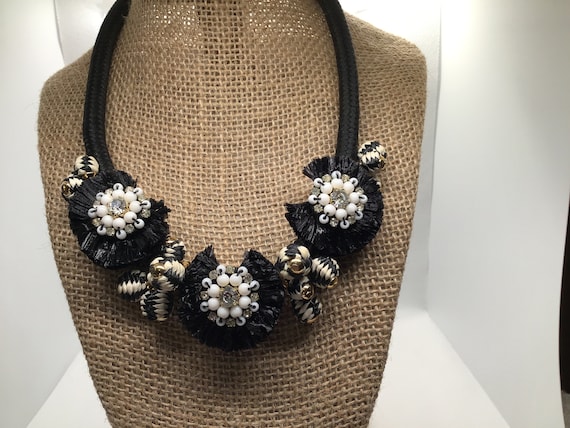 Statement Necklace Chunky Black and White 16-18” … - image 1