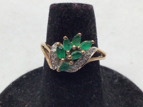 Emerald and Diamond Ring 10 K Yellow Gold Size 6 … - image 2