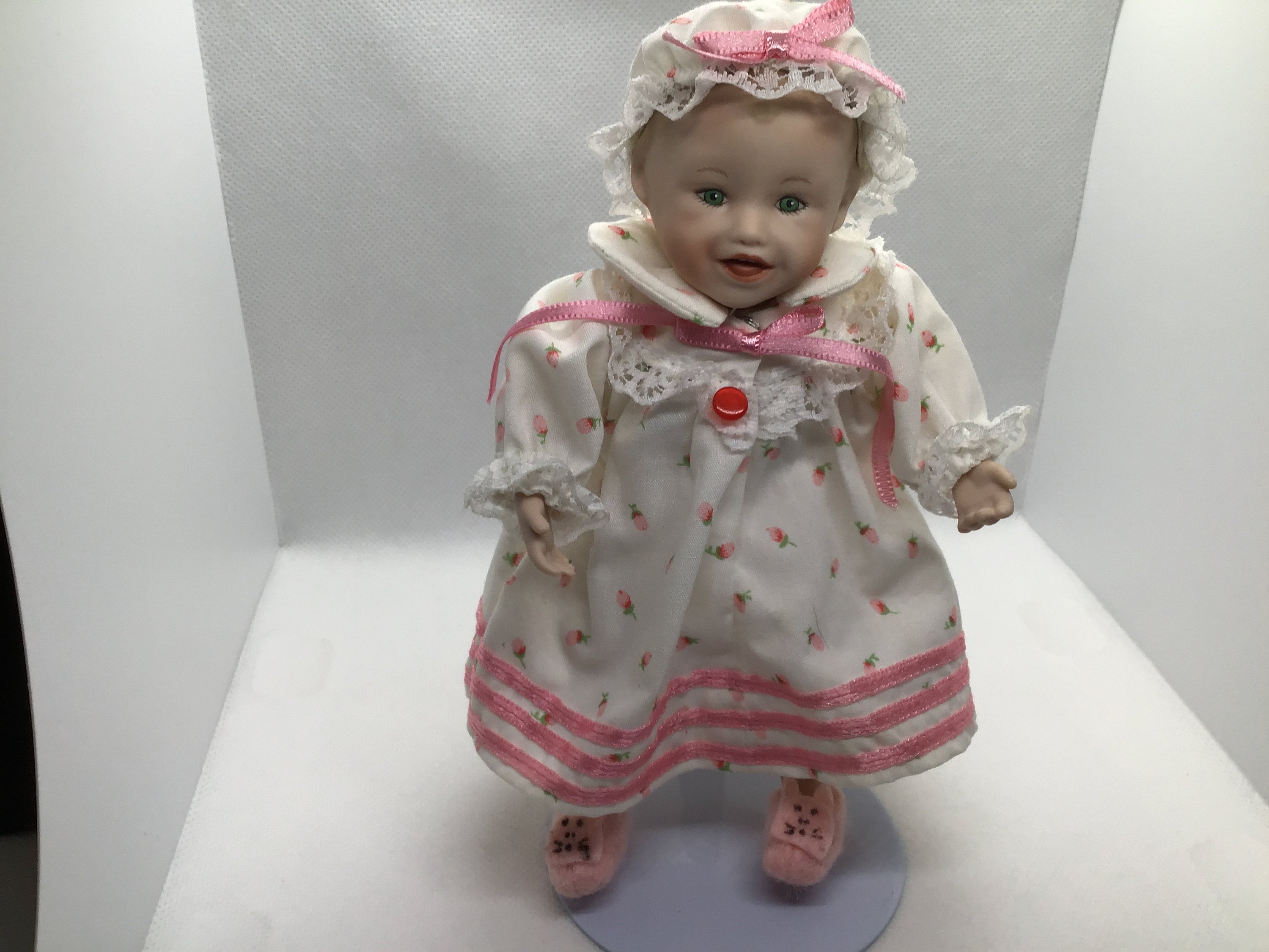 Doll Ashton Drake 7 Inches Vintage 1980's COA Hand Painted