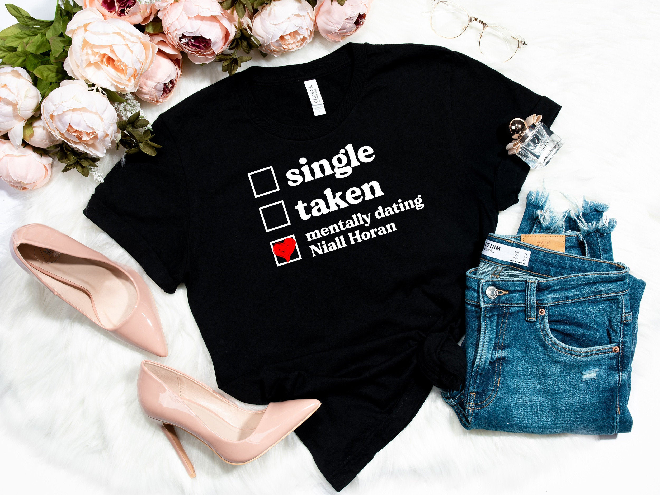 Camiseta de Niall Horan, Citas con Niall Horan, Regalo para mujeres, Fan de Niall  Horan, Regalo para ella, Camiseta sexy, Camiseta divertida para mujeres,  Ropa de Niall Horan, Niall - Etsy México, image size:2500x1875