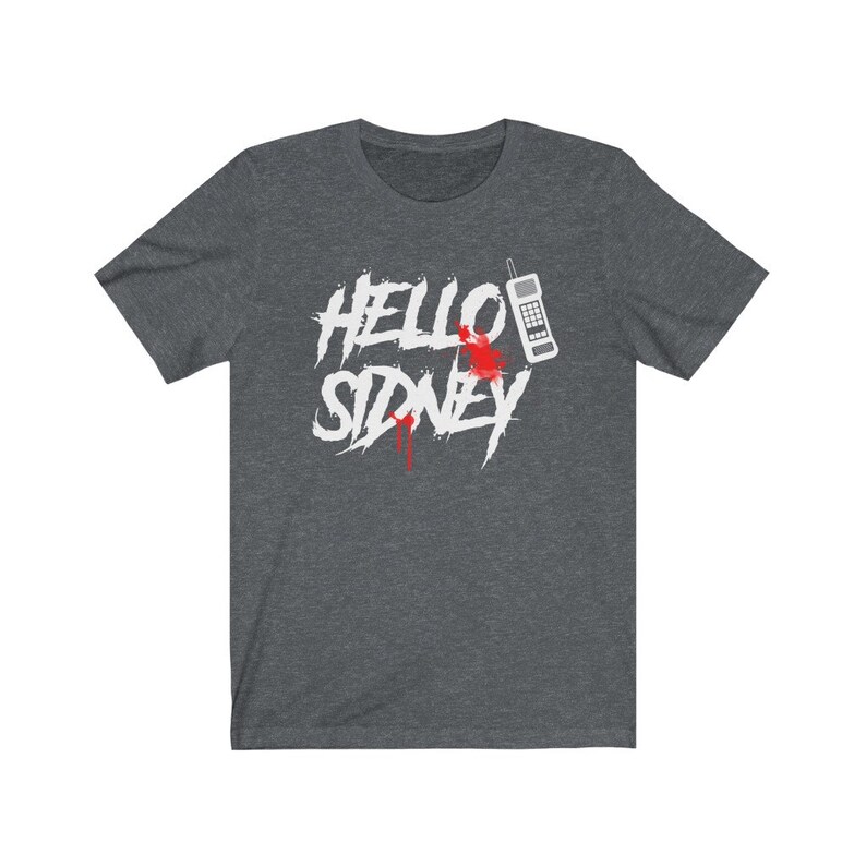 K&ouml;nnte beinhalten: Dunkelgraues T-Shirt mit einem wei&szlig;en Aufdruck eines Vintage-Telefons mit Blutspritzern und dem Text "HELLO SIDNEY".