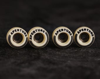 Fingerboard Wheels - Freestyle Aperture Wheels - f/7 Streets - Moto (Formula 2)