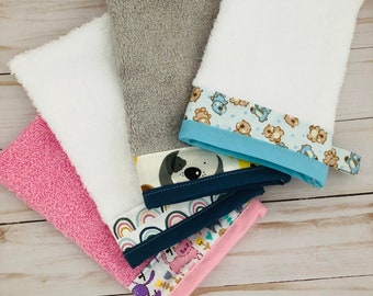 Bath mitt, bath glove