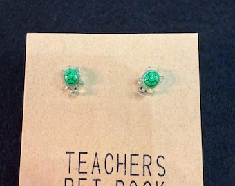 Pendientes de tortuga diminuta