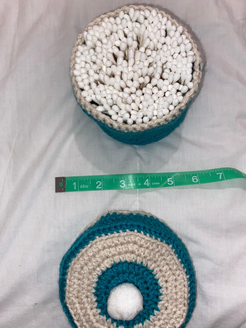 Crochet basket storage holder