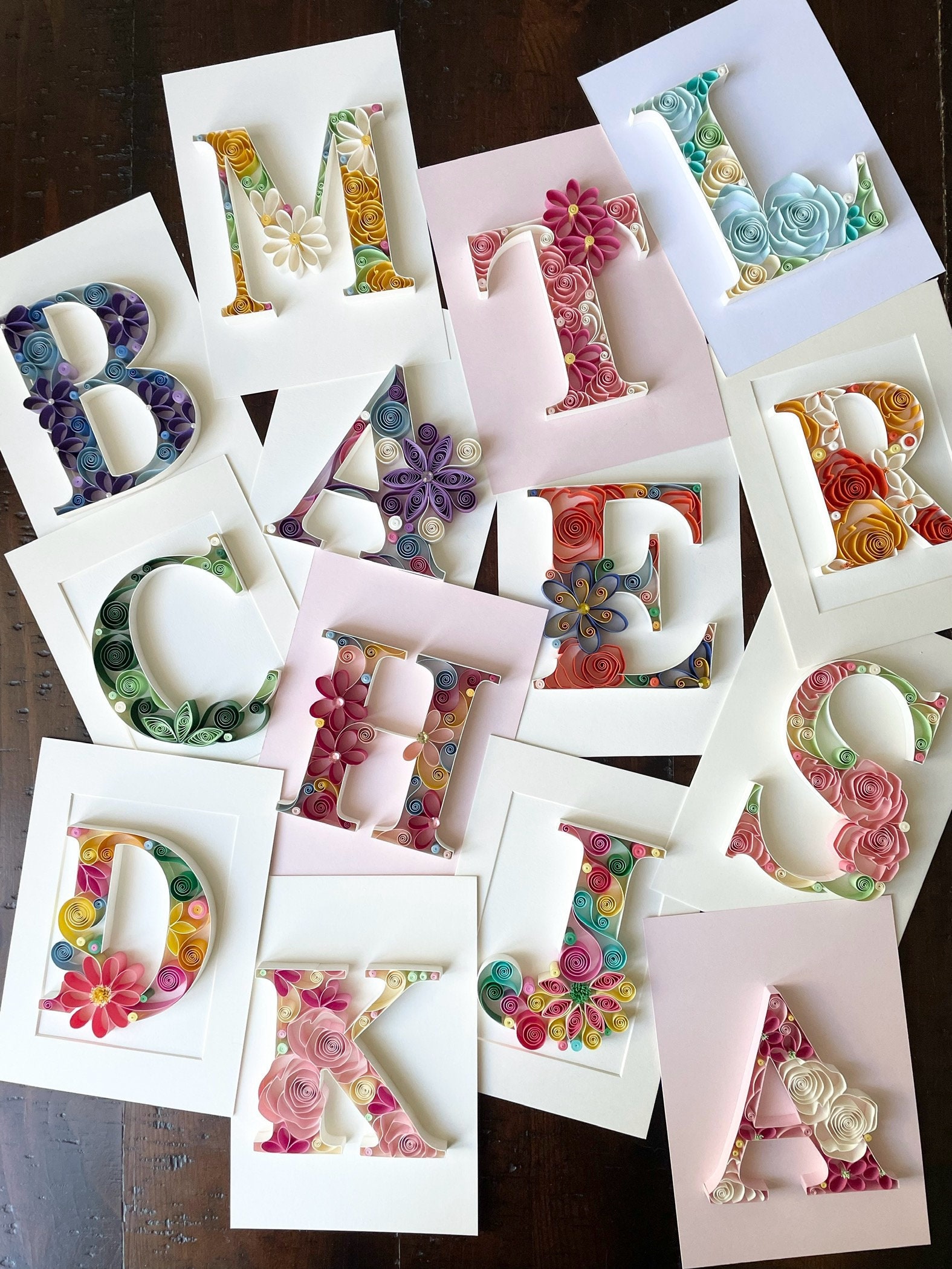 Initial art / quilling art framed /quilling flowers /quilling letter, quilled letter, quilling sign, personalized art