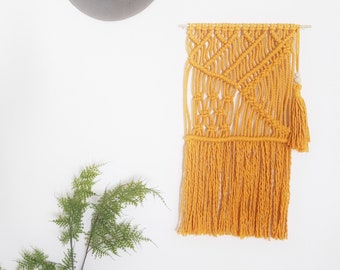 Macrame wall hanging, wall hanging, home decor, boho decor