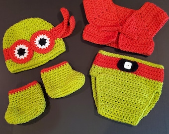 Handmade Crochet Ninja Turtle Baby Costume / Photo Prop Outfit with Hat, Vest, Booties and Diaper Cover