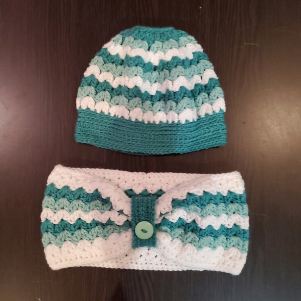 Handmade Crochet Teal and White Ponytail Hat and Cowl Set