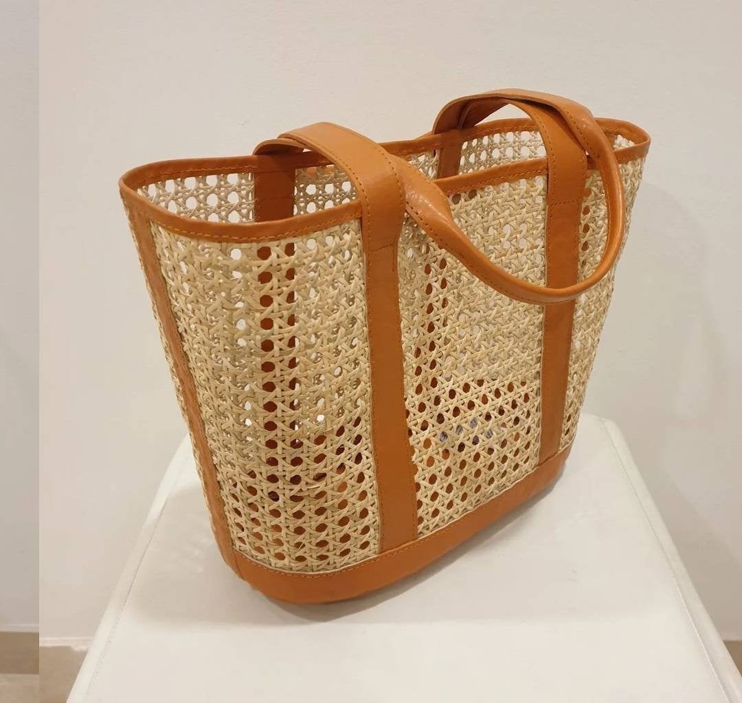 【PORTERNA】Woody rattan tote bag Large Woody Basket | White Timeless Essential | Chloé US