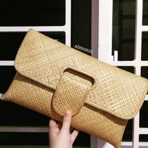 Handwoven Seagrass Clutch: Tropical Boho Envelope Bag