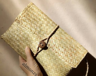 Borneo Handwoven ENVELOPE CLUTCH Bag-Balinese clutch, Seagrass straw clutch - Boho Clutch - vintage wallet- rafia palm purse