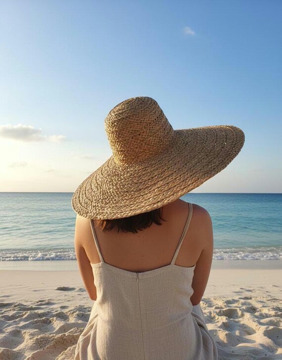 Floppy Oversized Straw Sun Hat, 50cm Seagrass Boater  display picture 1