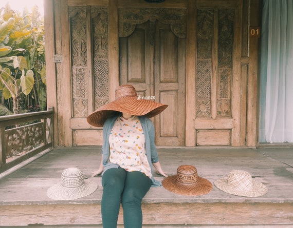 Borneo Oversized Straw Hat, Boho Large Brim Sun Hat, Woman Handwoven Hat -   Canada