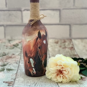 Horse lamp, Horse lover gift, Horse lights, Horse gifts for women, Horse decor, Light up bottles, Horse owner gift, Horse and foal, Pony