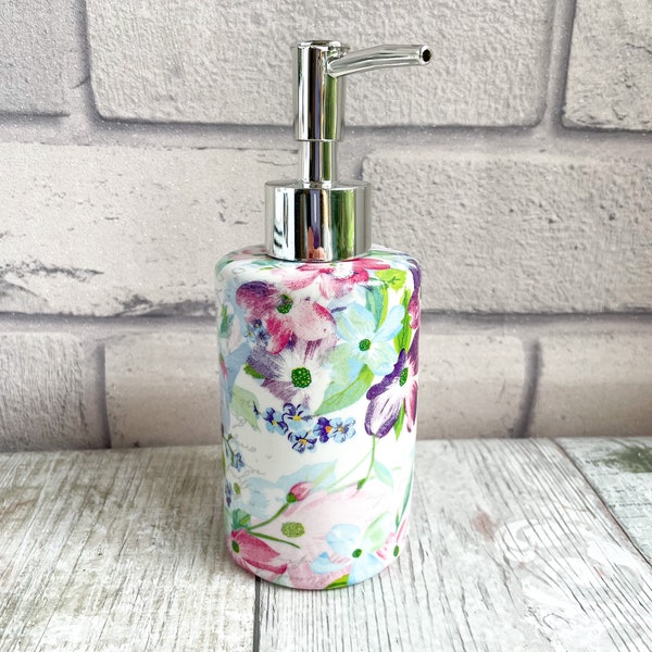 Floral soap dispenser, Pretty ceramic soap dispenser pump, Kitchen hand soap dispenser, Bathroom accessories, Liquid soap dispenser, Gift UK