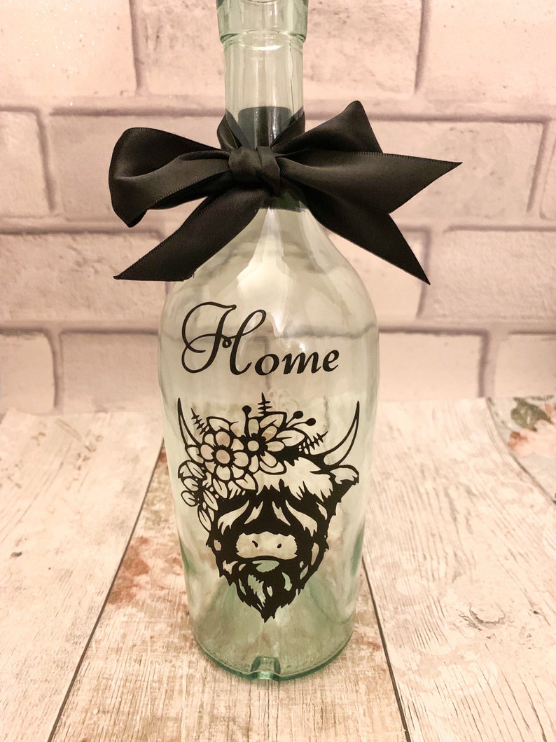 Highland cow light, Personalised light up bottle, Highland cow home decor, Highland cow gifts for women, Farmhouse table lamp, Highland coo image 7