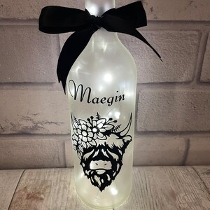 Highland cow light, Personalised light up bottle, Highland cow home decor, Highland cow gifts for women, Farmhouse table lamp, Highland coo image 10