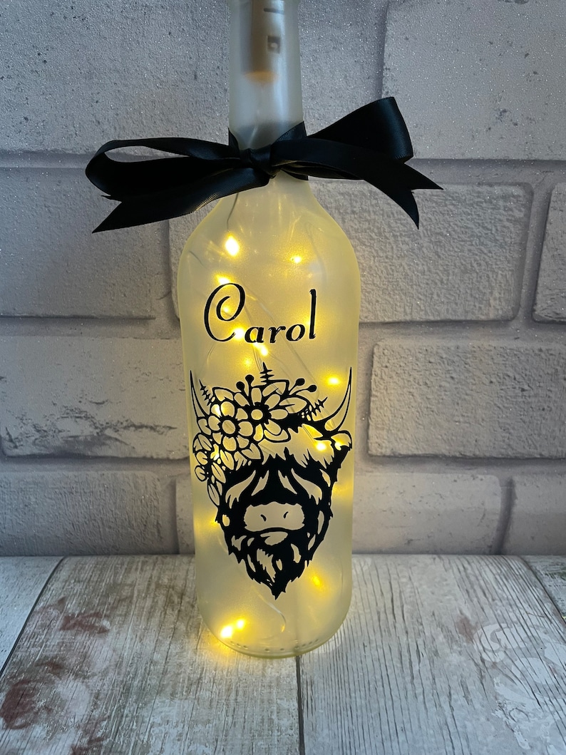 Highland cow light, Personalised light up bottle, Highland cow home decor, Highland cow gifts for women, Farmhouse table lamp, Highland coo image 1