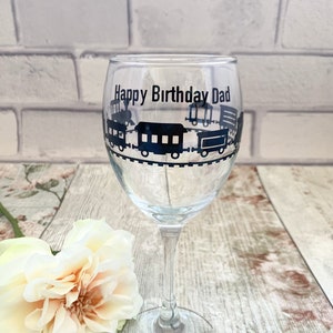 Train gifts for men, Wine glasses for men, Train lover gift, Personalised wine glass, Dad glass, Train driver, Train enthusiast gifts,
