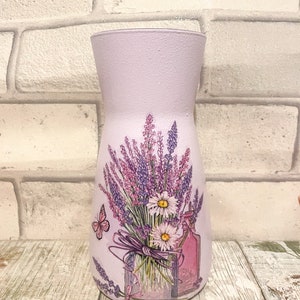 Lilac Vase, Vases for flowers, Glass vase 20cm, Pretty vase, Floral vase centrepiece, Vase gift, Mum vase, Painted vase, Butterfly vase, image 9