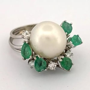Vintage 14K White Gold South Sea Pearl, Emerald & Diamond Cocktail Ring