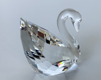 Vintage miniature Swarovski Swan figurine- collectible crystal ornaments-Crystal Cut Swan- Home decor- collectors gift