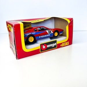 Burago Diecast Ferrari 308 GTB , vintage sport Model Car