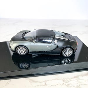 Autoart 1/43 – Bugatti EB 16.4 Veyron Showcar – Miniature Occasion