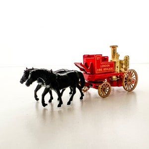 Miniature Matchbox 1/43 - Camion De Pompiers Shand Mason à Chevaux - Occasion