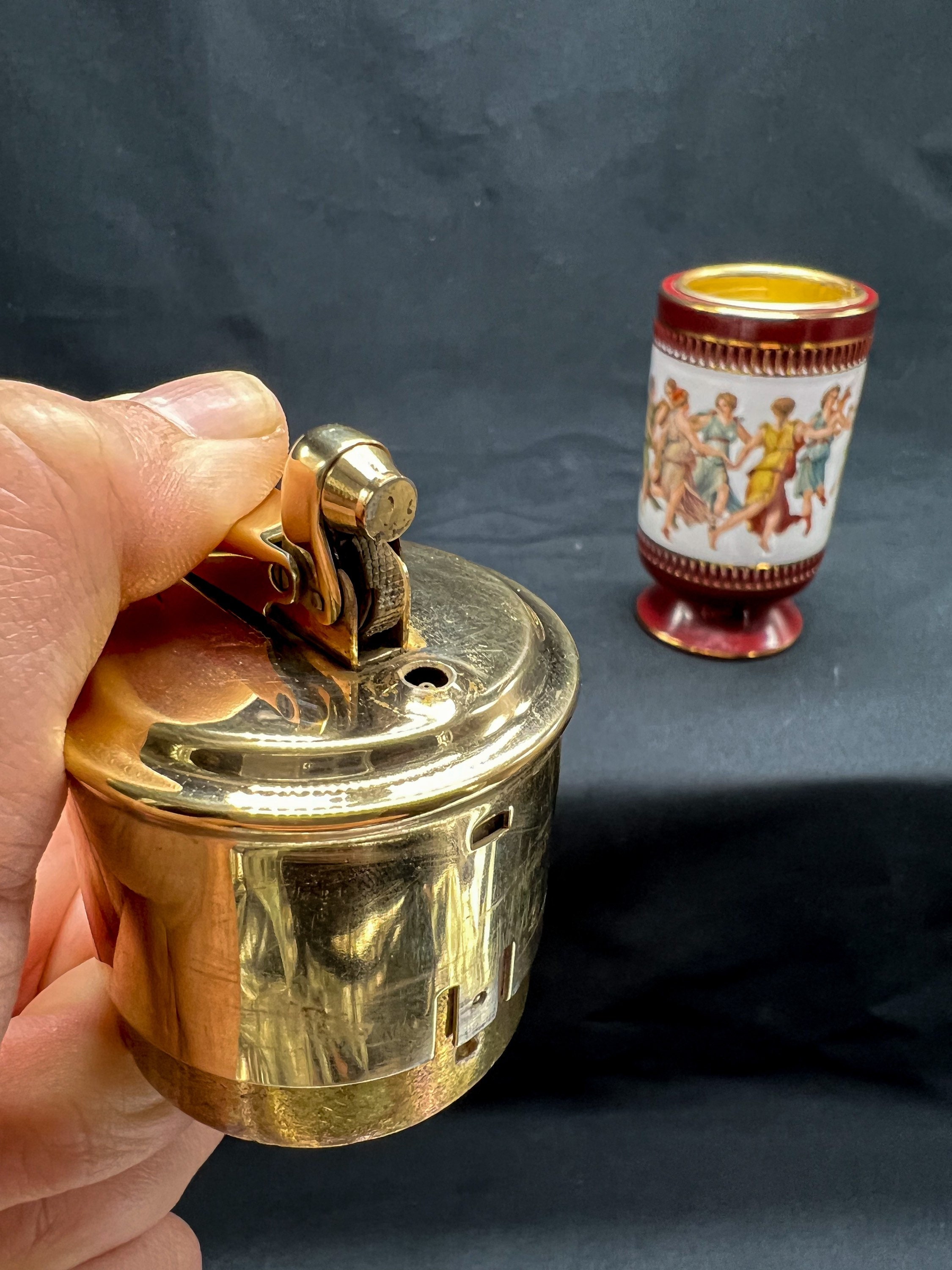 Colibri イタリア製 陶器ライター アンティーク コリブリ ギリシャ風フレスコ画デザイン磁器ライター