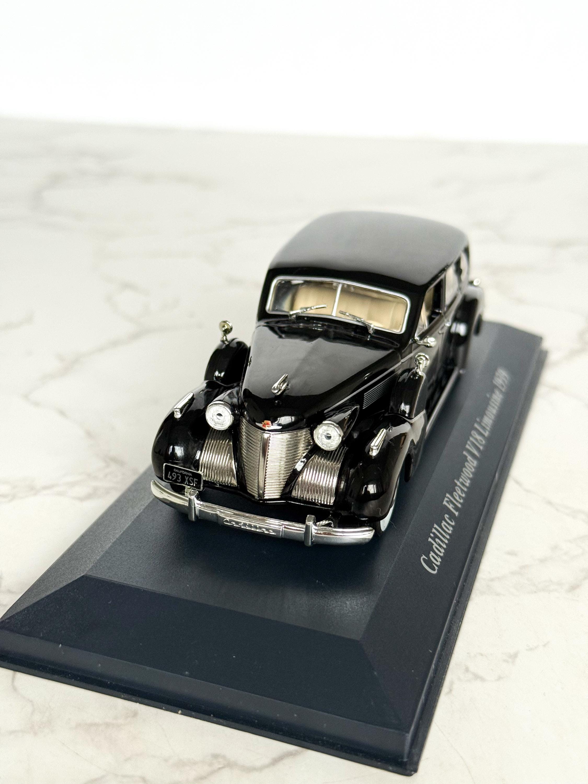 キャデラック フリートウッド V18 リムジン 1939 | 1:43スケール ダイ