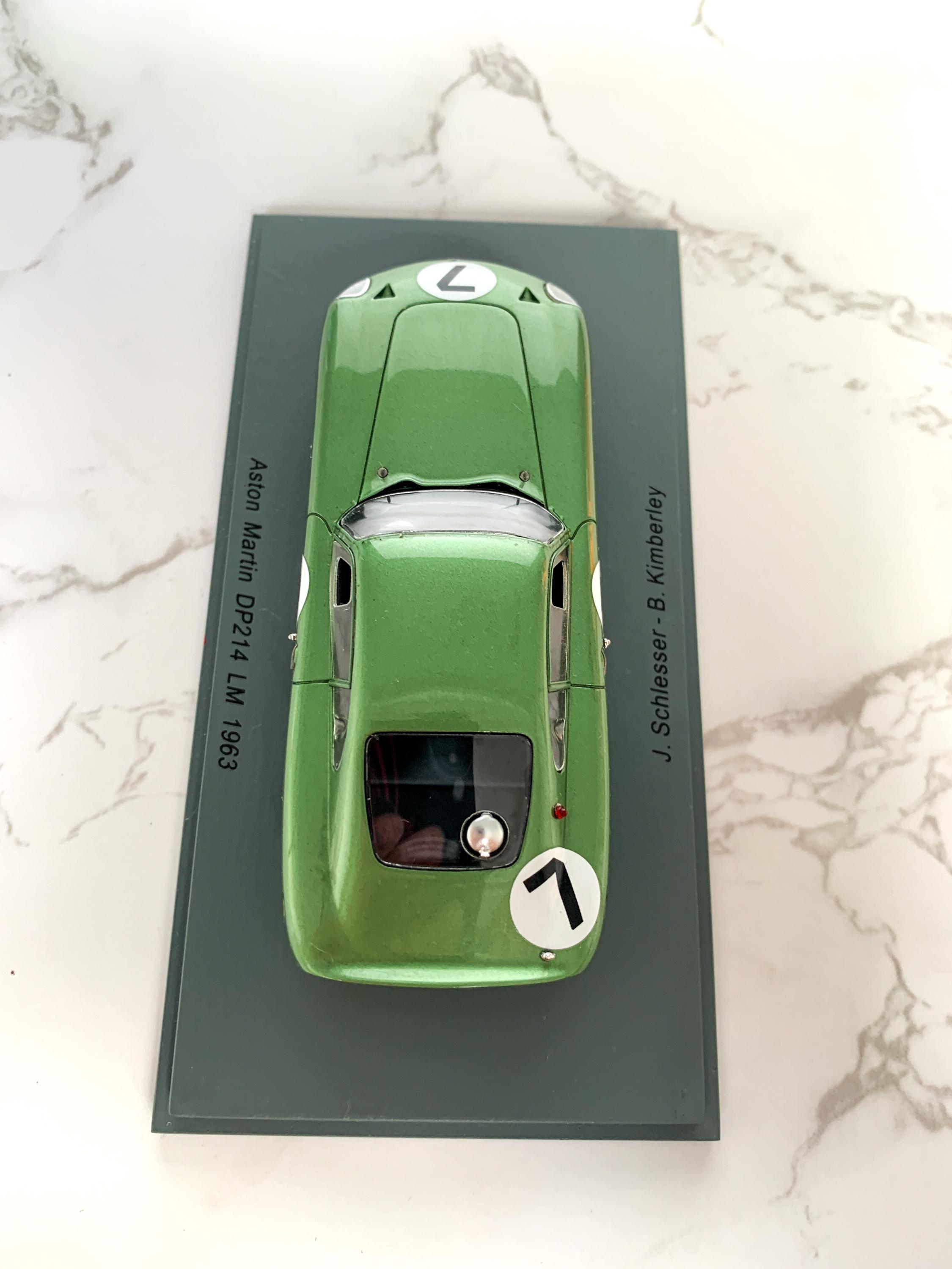 スパークテクノ アストンマーティン DP214 ル・マン 1963 モデルカー