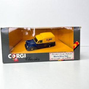 MORRIS Minor Van Corgi Collector Club 1986 - 1:43 Scale - Corgi Classics vintage collectible model - collectors item