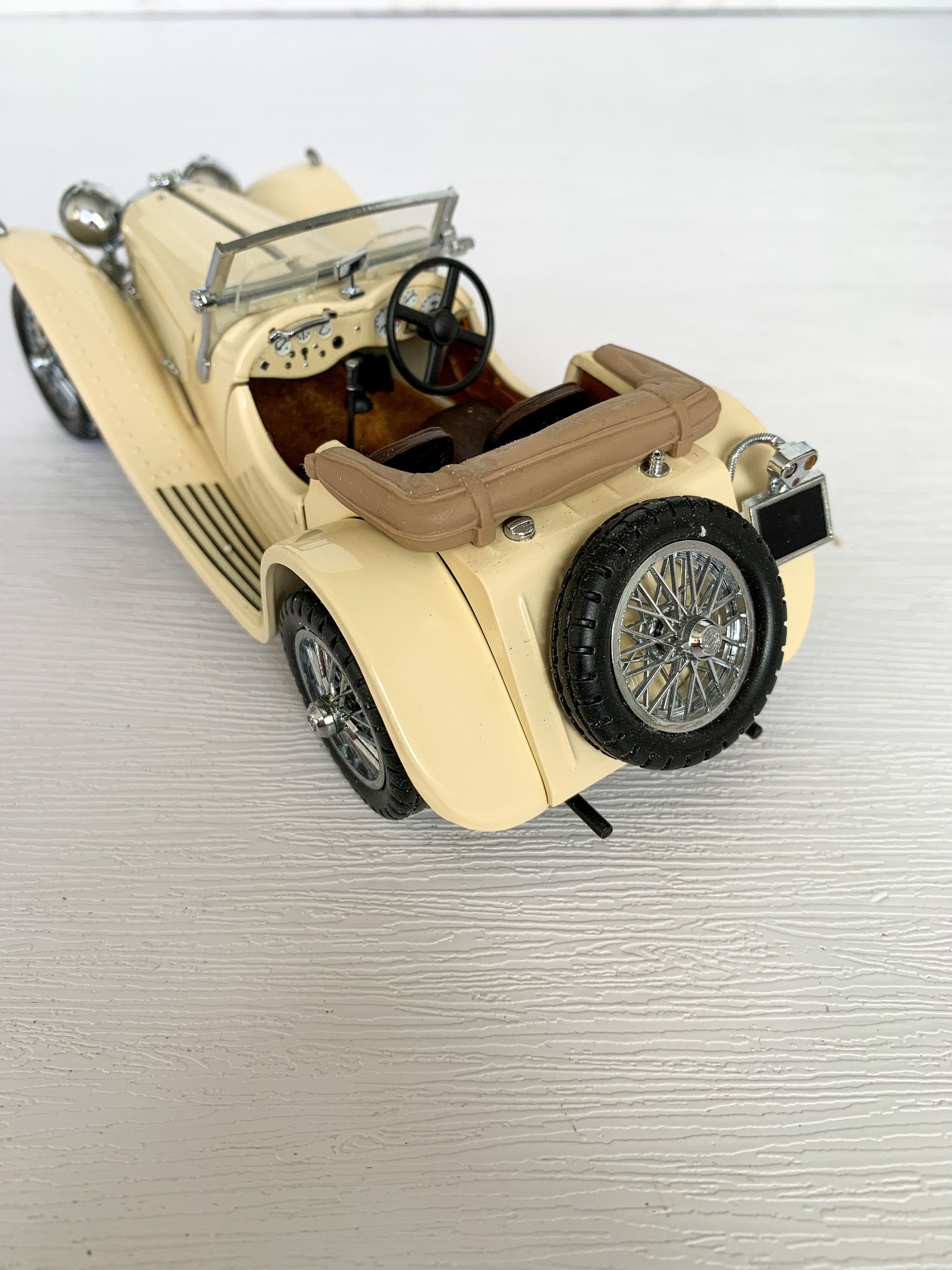 Jaguar SS100 Cabriolet 1938 - Miniature Franklin Mint Collection 1/24